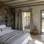 Assa -mykonos Kalo Livadi