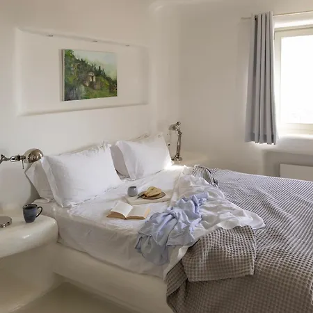 Assa -mykonos Kalo Livadi