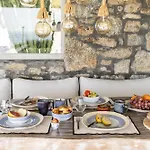 Assa -mykonos * Kalo Livadi